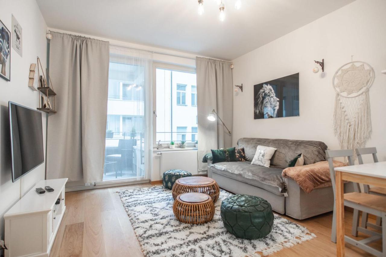 Apartment With Balcony Prag Exterior foto